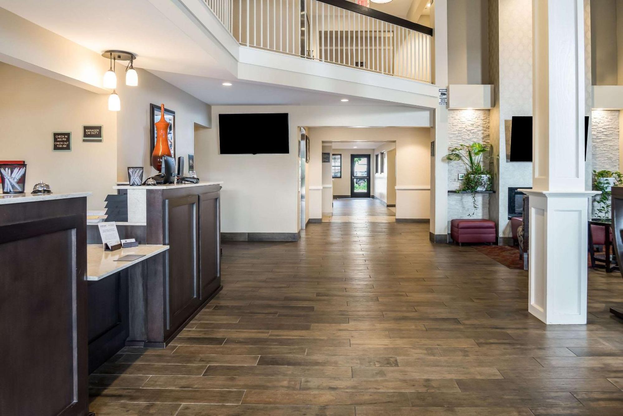 Country Inn & Suites By Radisson, Grandville-Grand Rapids West, Mi Exterior photo